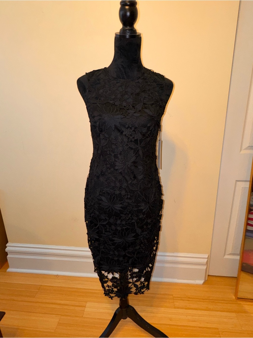 NWT Calvin Klein Black Floral Lace Mid Length Sheath Dress